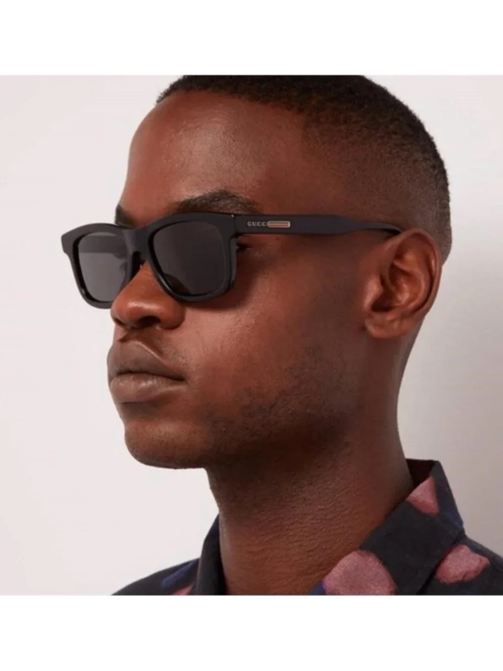 GUCCI Grey Square Men's Sunglasses GG0824S 005 55